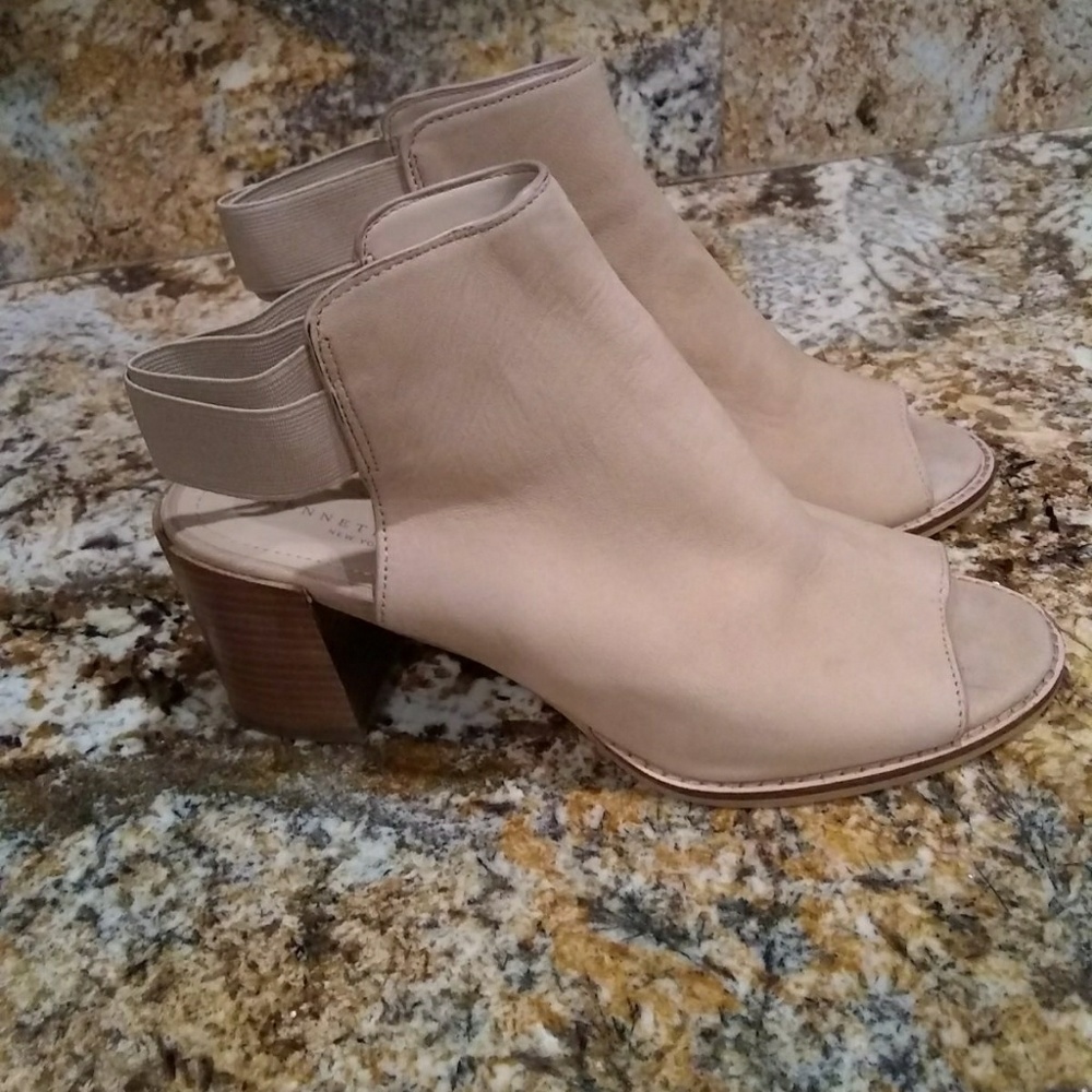 Kenneth cole